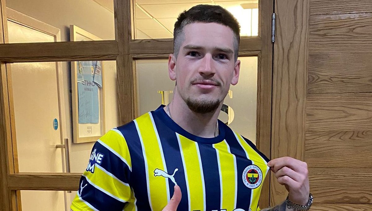 SON DAKİKA: Fenerbahçe Ryan Kent transferini açıkladı SON DAKİKA: Fenerbahçe Ryan Kent transferini açıkladı
