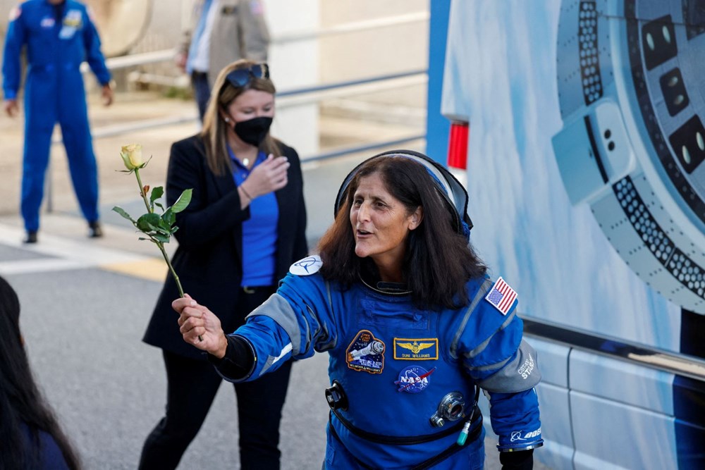 Boeing skandalı devam ediyor: Astronotlar uzayda mahsur kaldı - 6