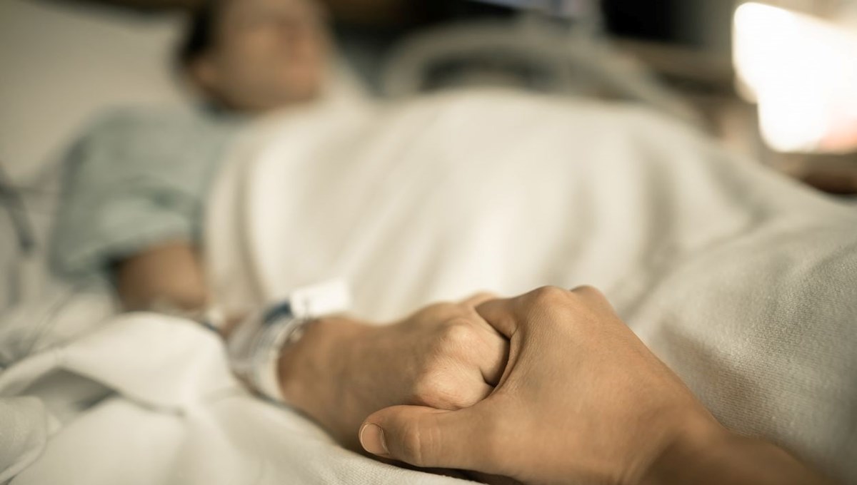34 yaşındaki kolon kanseri hastası açıkladı: Bu iki belirtiyi sakın görmezden gelmeyin! Sinsice tüm vücuda yayılıyor 34 yaşındaki kolon kanseri hastası açıkladı: Bu iki belirtiyi sakın görmezden gelmeyin! Sinsice tüm vücuda yayılıyor