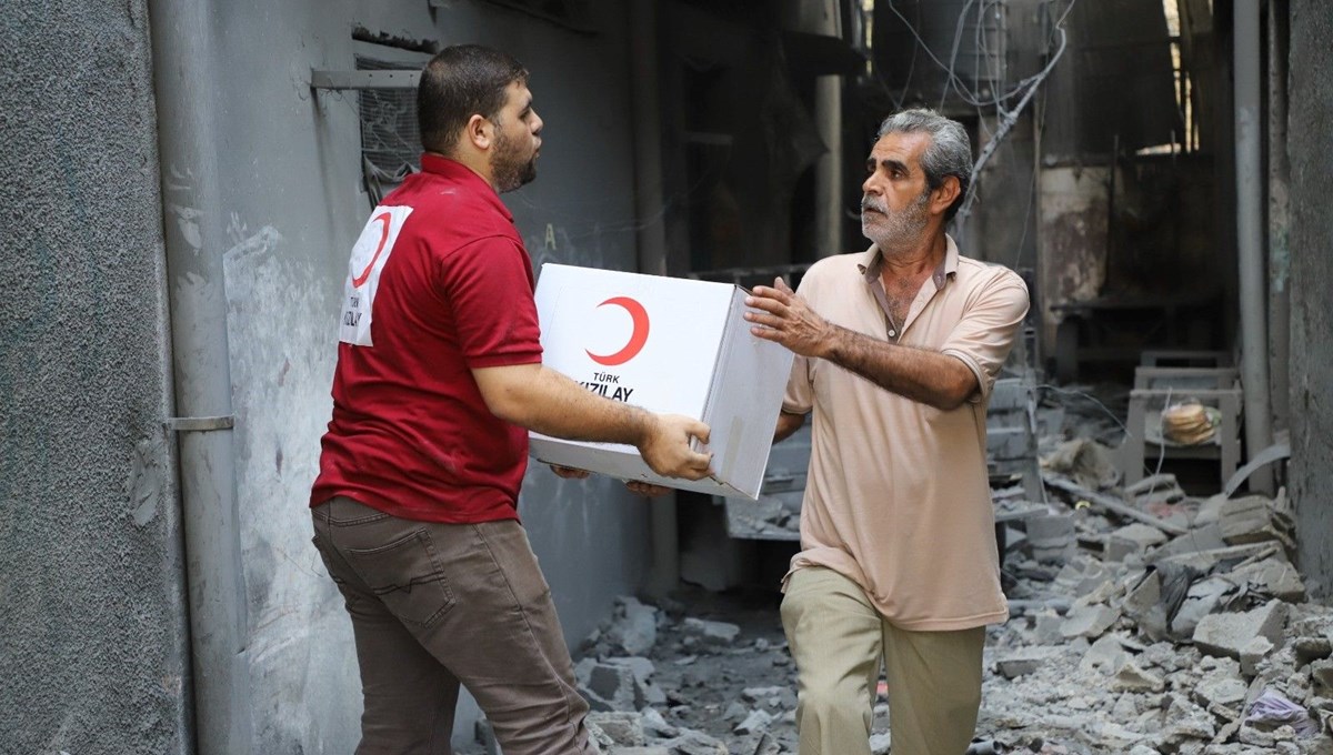 Türk Kızılay’dan Gazze'deki sivillere yardım Türk Kızılay’dan Gazze'deki sivillere yardım