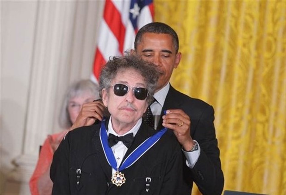 Nobel Edebiyat ödülünü Bob Dylan kazandı (Bob Dylan kimdir?) - 2