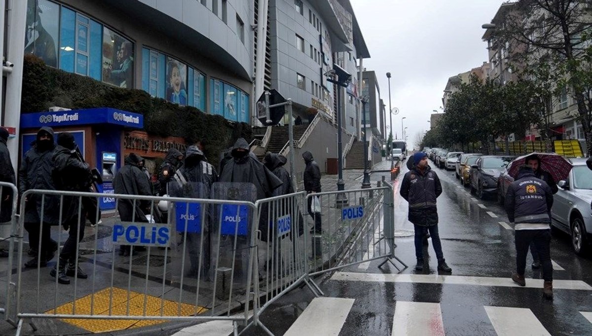 İstanbul’da ihale yolsuzluğu soruşturması: İhsan Aktaş'ın mal varlıklarına el konuldu İstanbul’da ihale yolsuzluğu soruşturması: İhsan Aktaş'ın mal varlıklarına el konuldu