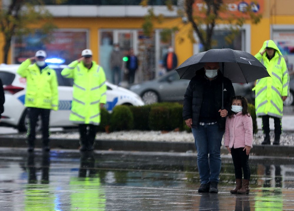 Saat 9'u 5 geçe hayat 1 dakika durdu - 68