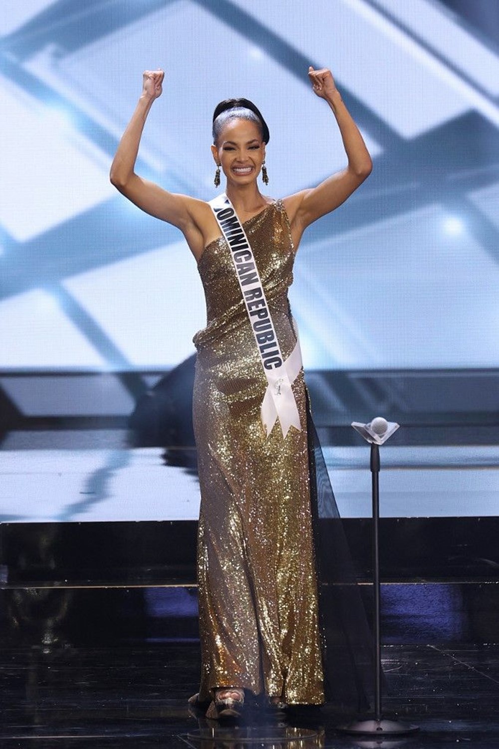 2021 Kainat Güzeli seçildi (2021 Miss Universe) - 22