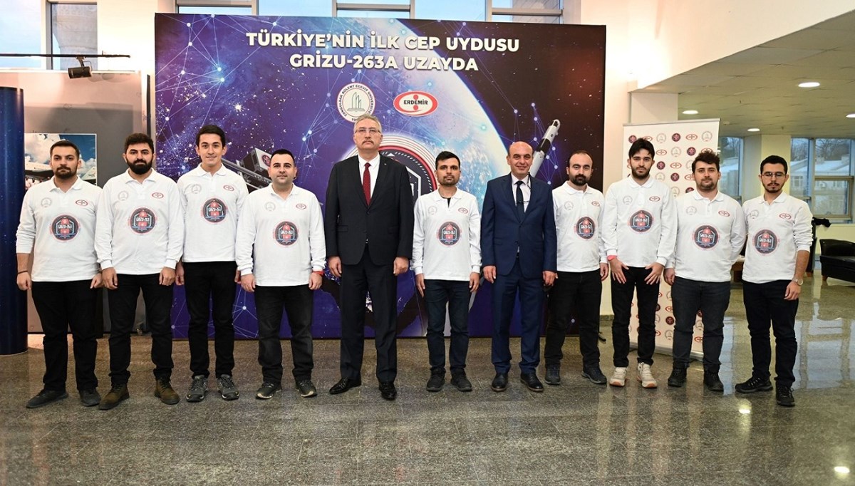 Türkiye'nin ilk cep uydusu Grizu-263A uzaydaki görevine başladı