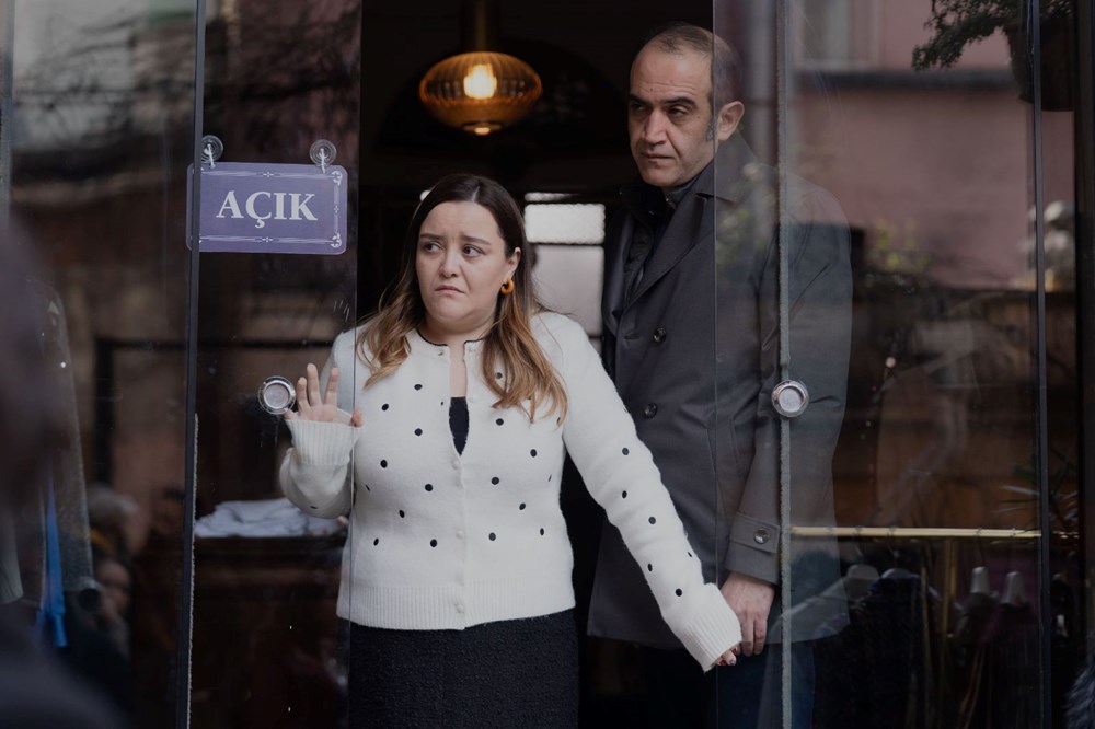 Sahipsizler: Vera'nın Sırrı 15. Bölümde Ortaya Çıkıyor! 76 XEwldNuRQkSIvqOdfpH3RA