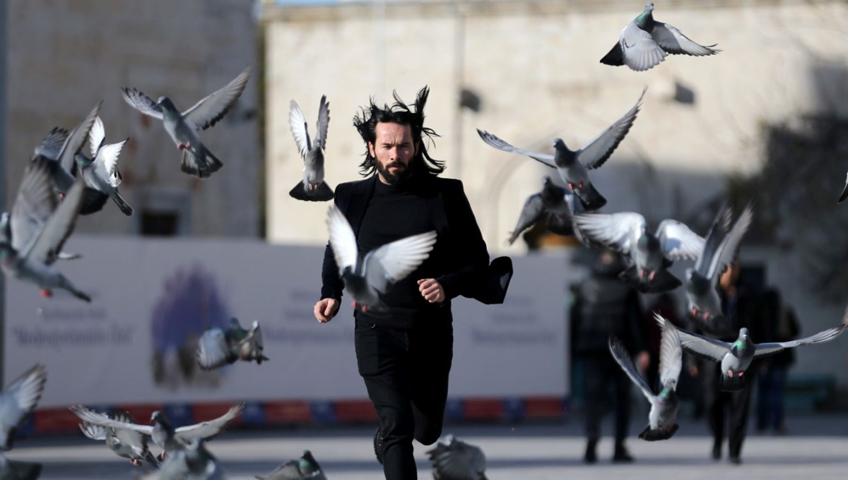 Konyalı John Wick: Konuşuyorum dublaj sanıyorlar Konyalı John Wick: Konuşuyorum dublaj sanıyorlar