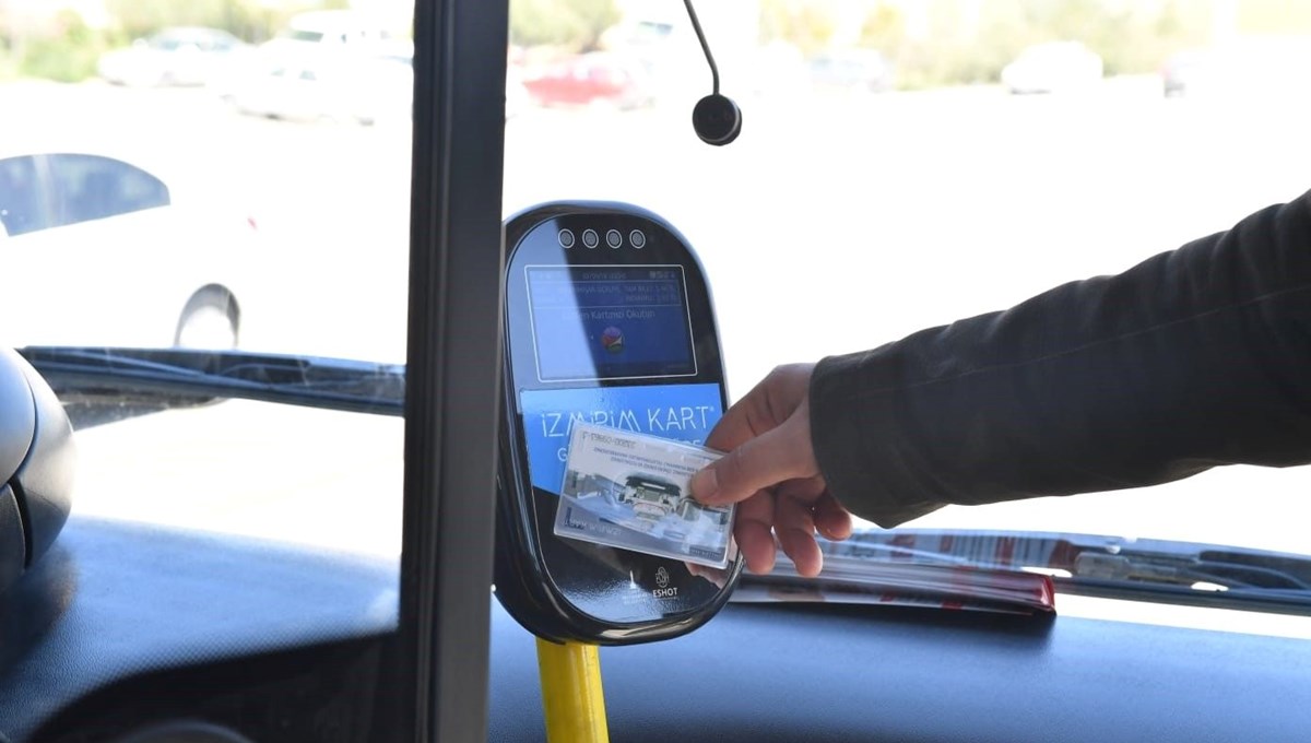 İzmir’de ulaşım ücretlerine zam