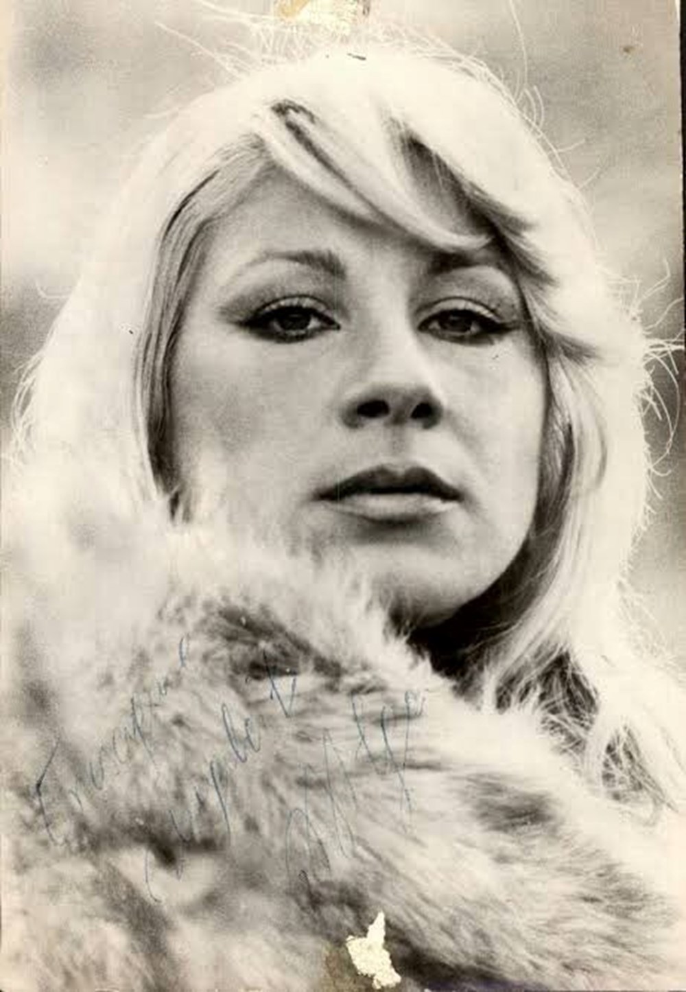 Ayla Algan'ın ölümü sanat dünyasını yasa boğdu: Bambaşka bir kadındı - 14