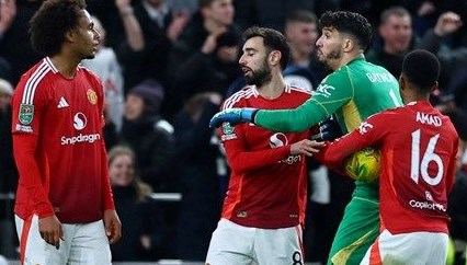 Manchester United'dan Altay Bayındır kararı