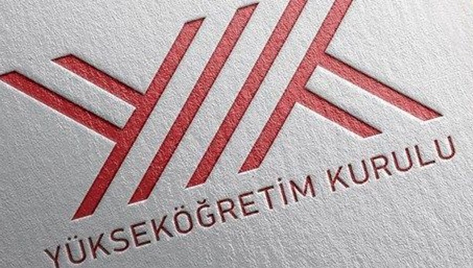 universitelerde uzaktan egitim teorik