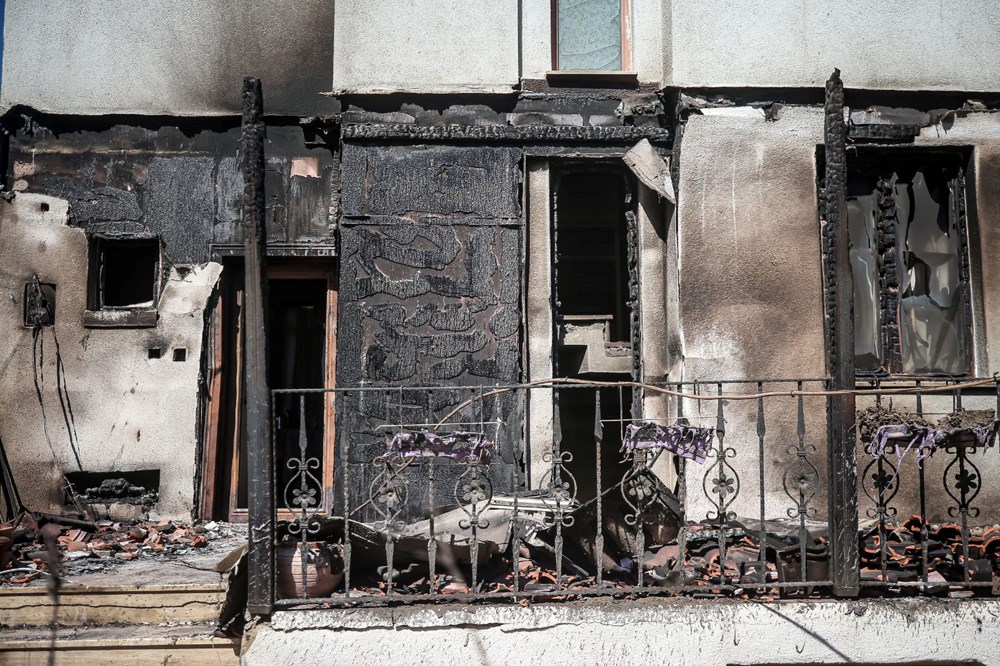 Çanakkale'de yangının izleri: Evler ve araçlar kül oldu - 14