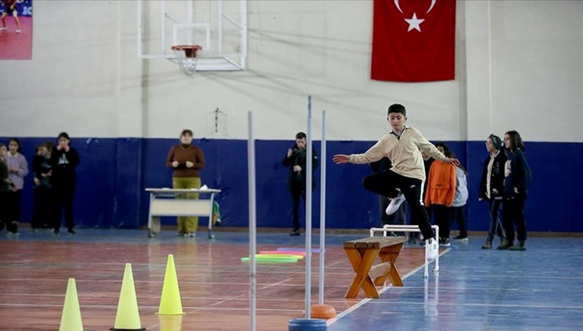 Okullarda karne öncesi Okullarda karne öncesi