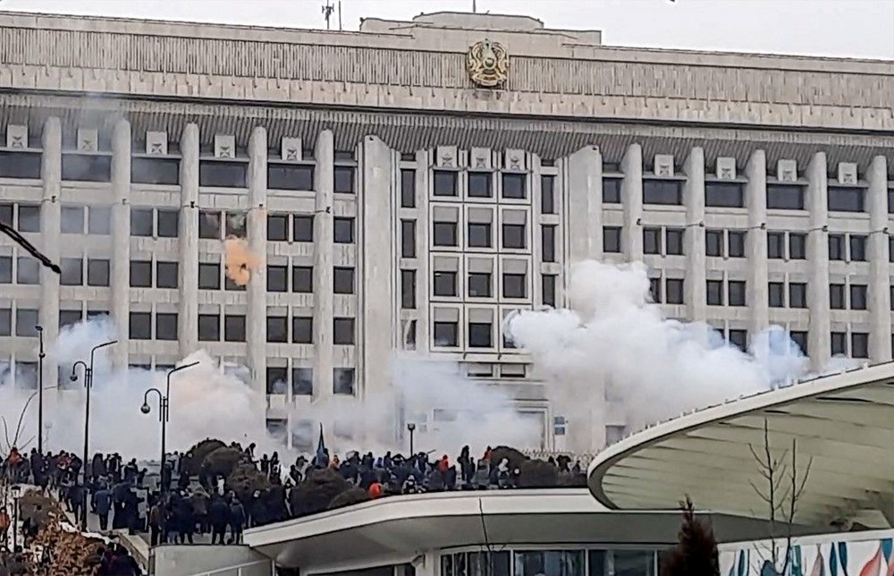 Kazakistan’daki protestolarda son durum: Rus askeri birlikleri Almatı Havalimanı'nda tatbikata başladı - 8