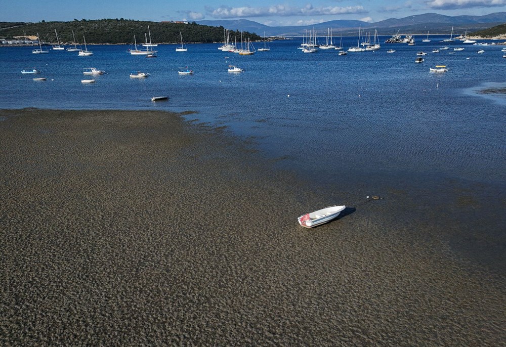 Uzmanı nedenini açıkladı: Deniz suyu kıyıdan 200 metre çekildi - 3