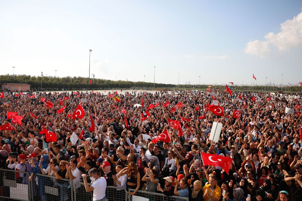 Aşı karşıtları miting yaptı: İşte kareler - 12