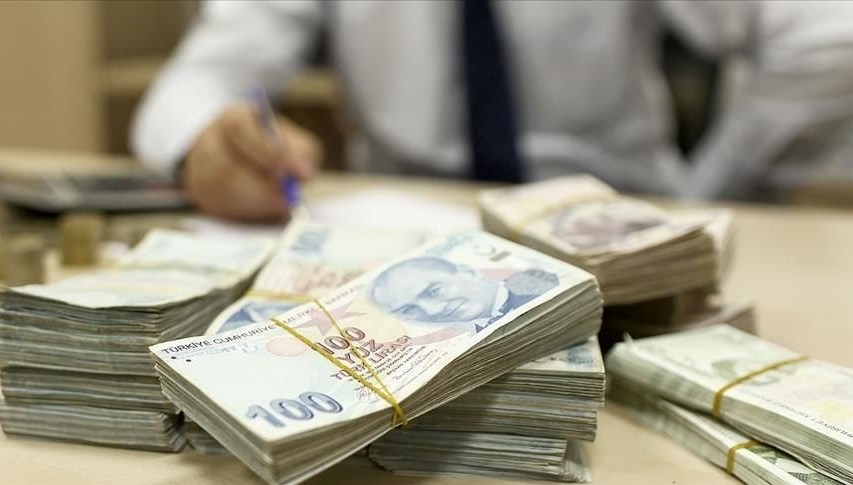 Dört sektörün 12 çeyrektir sırtı yere gelmedi