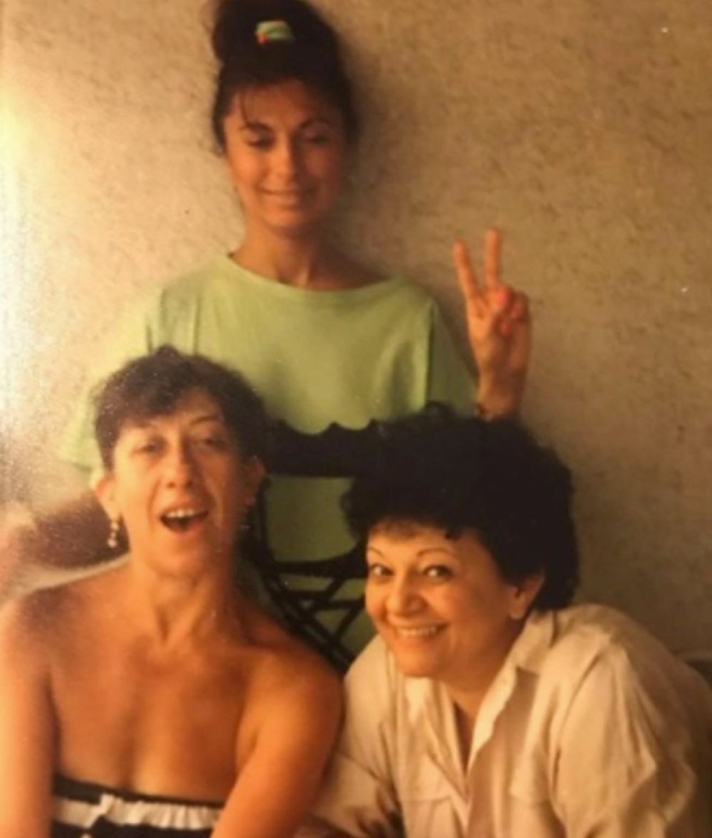 Ünlü isim geçmişe götürdü: "Oyuncu olacağını nasıl anlamadın" (Ünlülerin çocukluk ve gençlik halleri) - 233
