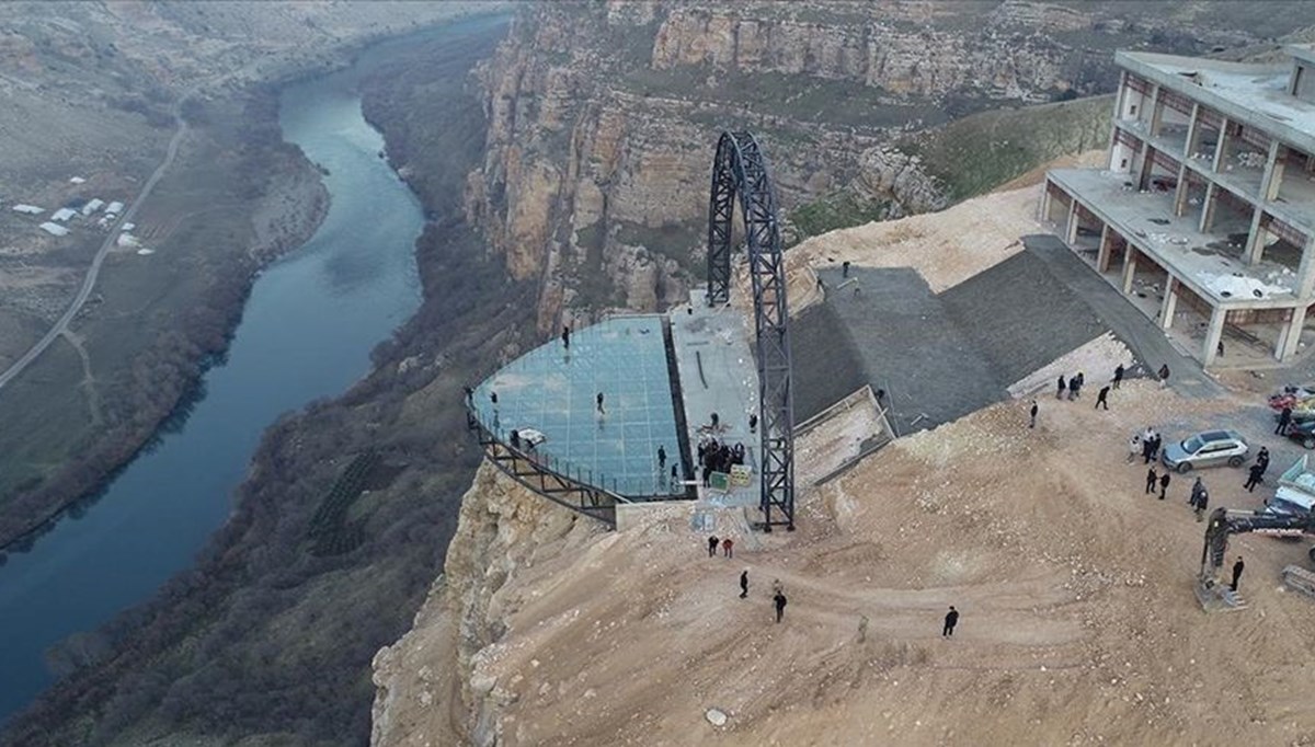 Turizmin yeni gözdesi olacak: Cehennem Deresi Kanyonu'na cam teras