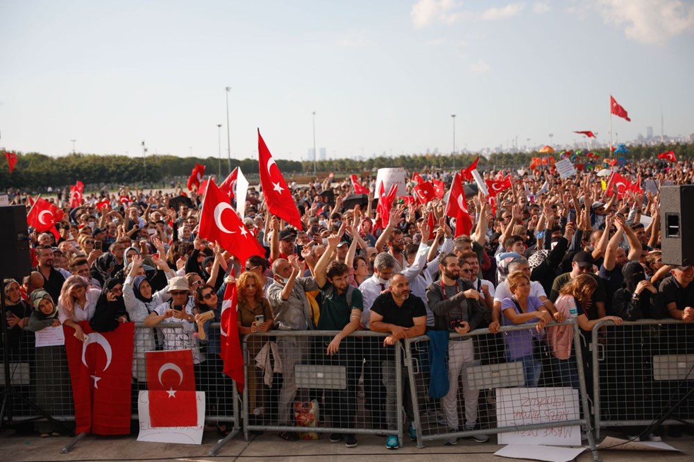 Aşı karşıtları miting yaptı: İşte kareler - 24