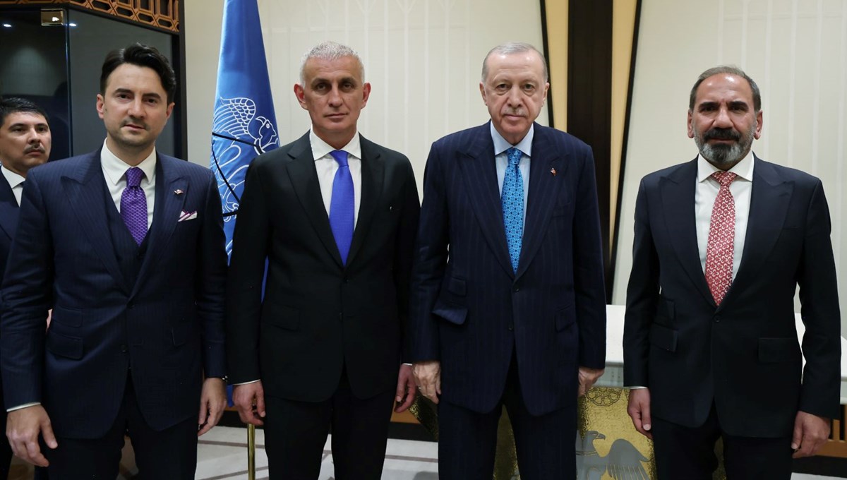 Cumhurbaşkanı Erdoğan, Süper Lig'e yükselen üç kulübü kabul etti