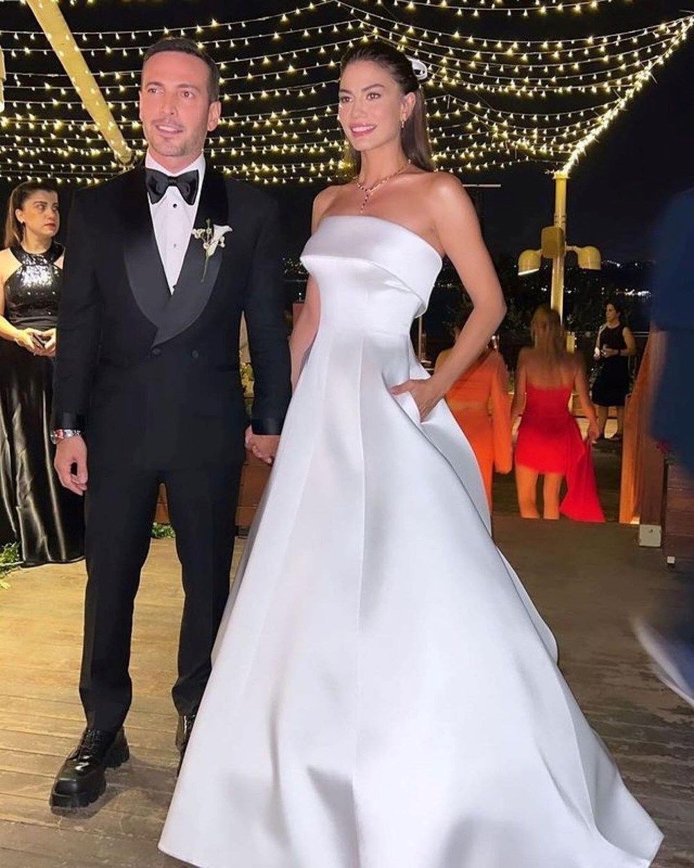 Demet Özdemir ve Oğuzhan Koç'tan düğün sonrası ilk paylaşım - 8