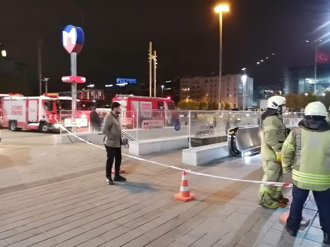 Istanbul Da Yenikapi Haciosman Metro Seferleri Normale Dondu Ntv