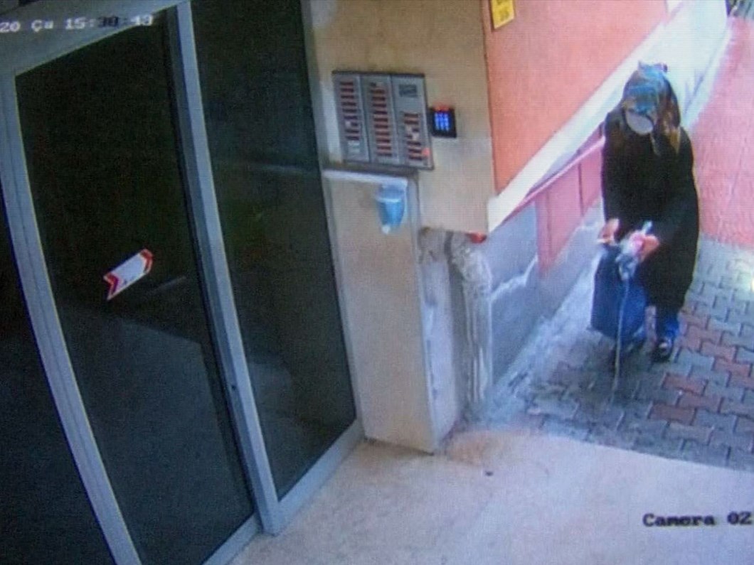 apartman da virus panigine neden olan