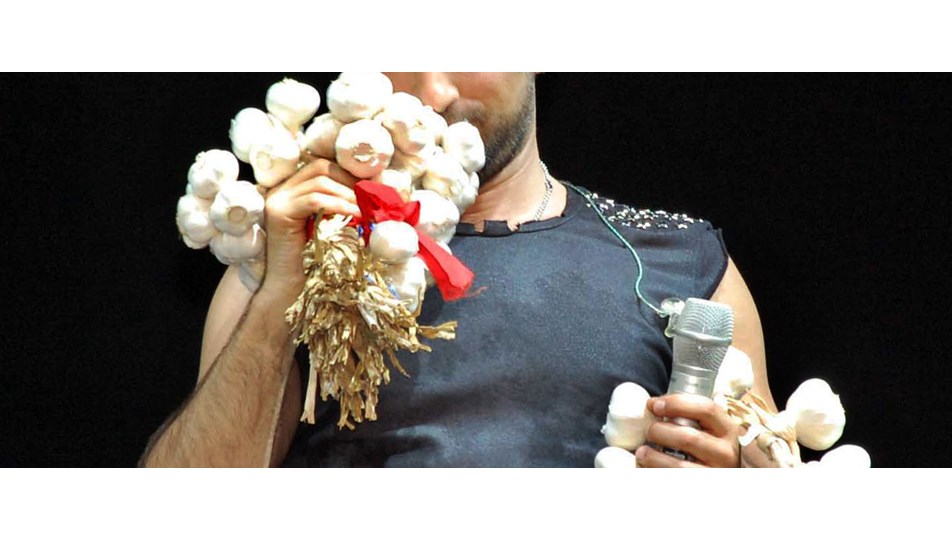 Tarkan ölümden döndü!