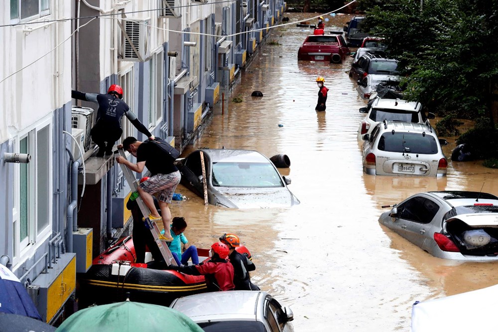 Güney Kore'de toprak kayması: 15 ölü - 7