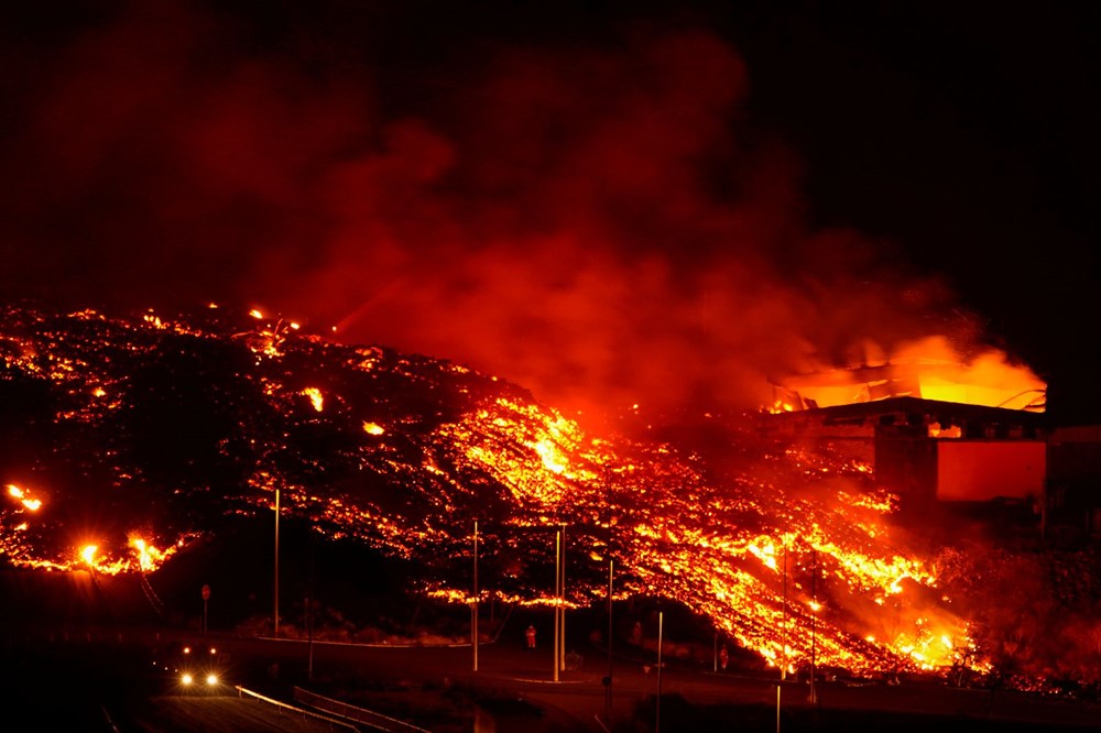 La Palma Yanardağı’nda lav akışı hızlandı: Onlarca ev daha yutuldu - 4