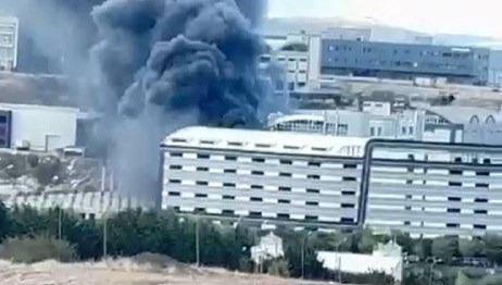 İstanbul'da fabrikada yangın paniği