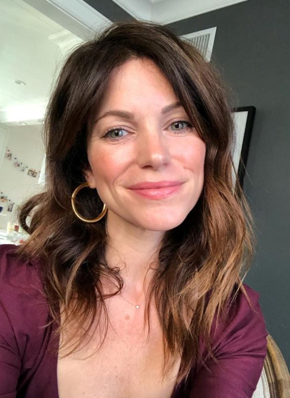 Oyunculuğu bıraktığını açıkladı: Artık bu sistemin çarklarından biri olmak istemiyorum 72 Xcgbb5sSNkC9 AkRg 4Edg