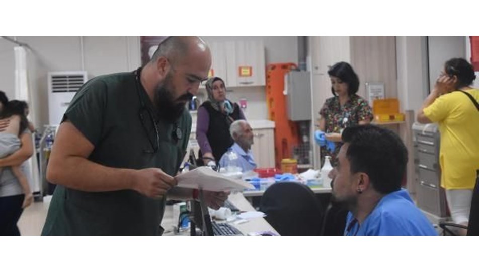 Doktoru tehdit eden hasta yakını bir ay aynı hastanede çalışacak
