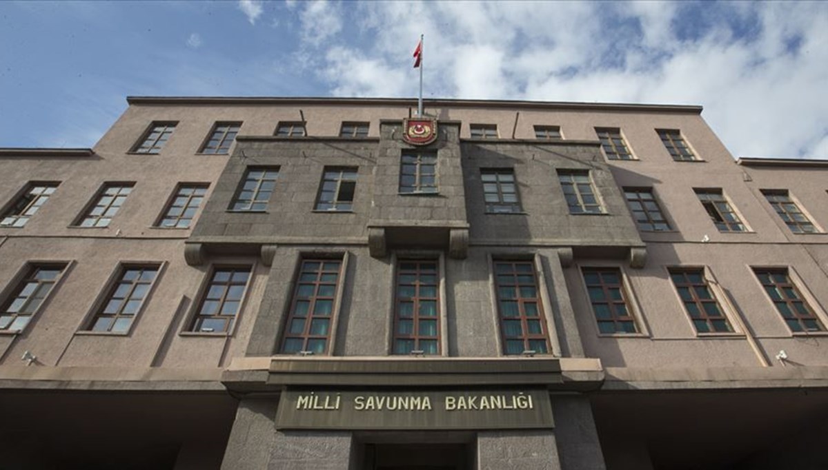MSB'den 104 emekli amiral bildirisine sert tepki MSB'den 104 emekli amiral bildirisine sert tepki