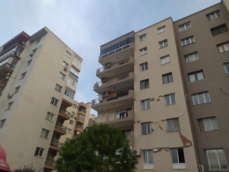 İzmir'de nakliyatçıların deprem fırsatçılığı - 1