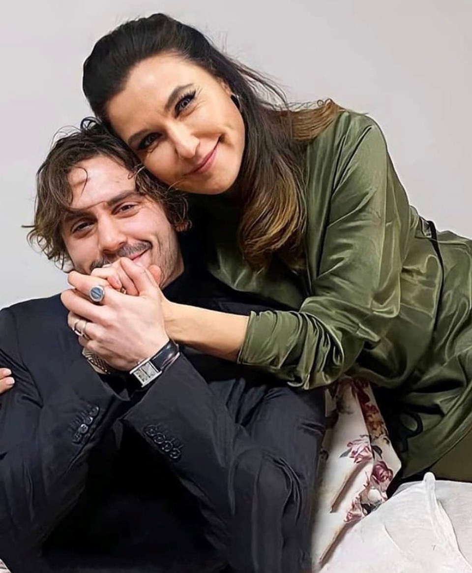 Şevval Sam açıkladı: İşte oğlu Taro'nun oyuncu olmasında hissesi olan isim 72 XeacLjPQBU6wJKitURXfgA