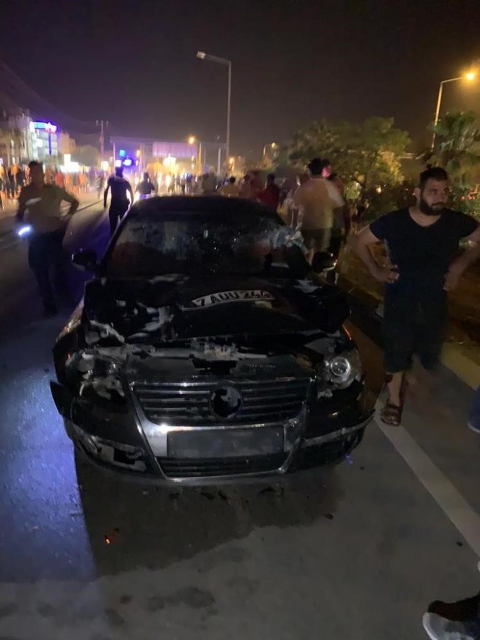 Antalya'da feci kaza: Yaya geçidinde otomobilin çarptığı 3 kadın hayatını kaybetti - 2