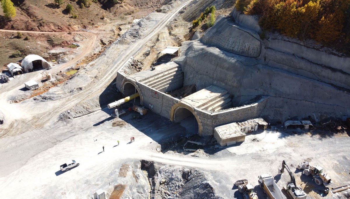 Geminbeli Tüneli'nde ışığa son 250 metre