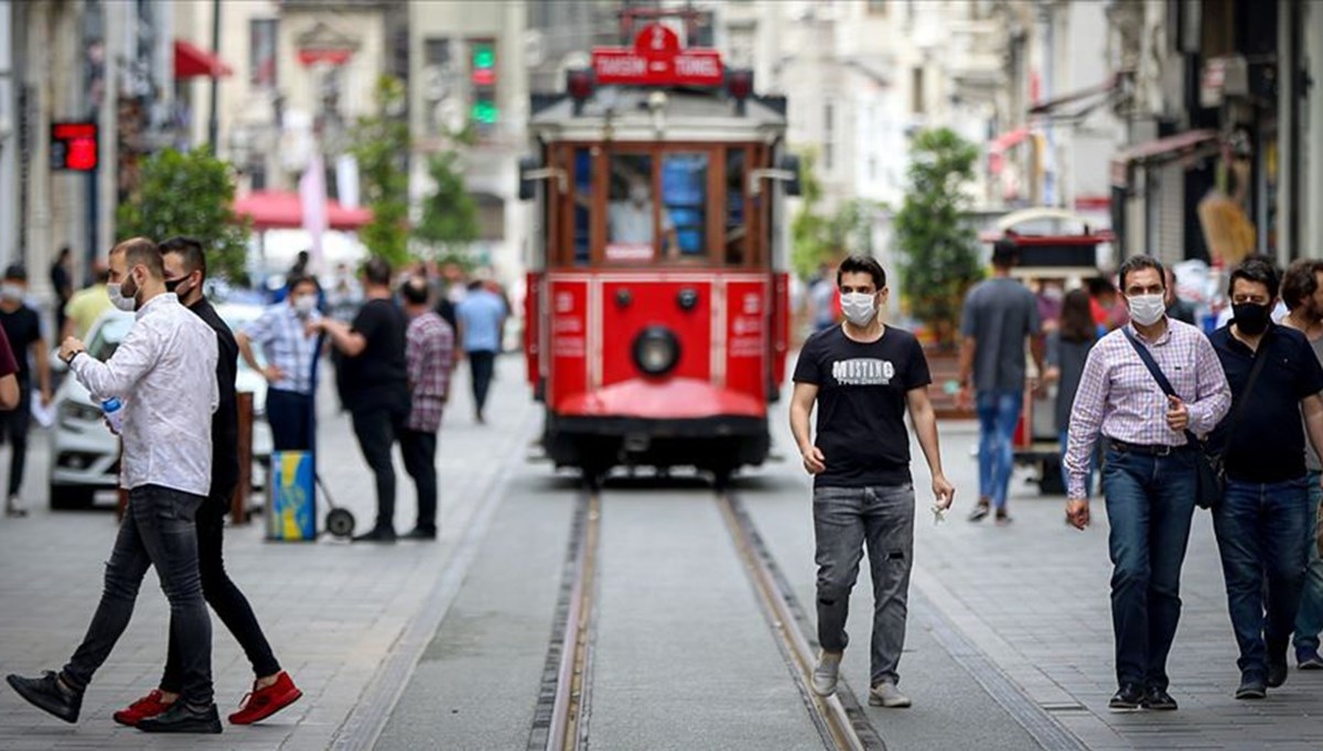 SON DAKİKA HABERİ: Son 24 saatte 78 can kaybı, 2 bin 322 hasta
