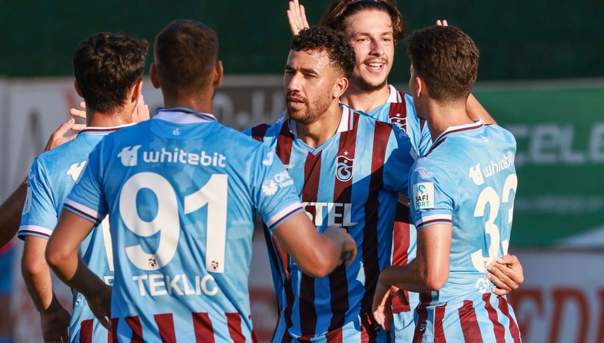 Süper Lig'de sezonun açılış maçında Trabzonspor, Antalyaspor'u konuk ediyor: Muhtemel 11'ler Süper Lig'de sezonun açılış maçında Trabzonspor, Antalyaspor'u konuk ediyor: Muhtemel 11'ler