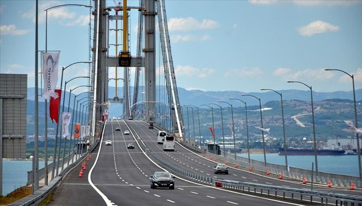 Osmangazi Köprüsü geçiş ücreti ne kadar oldu? (2025 yılı otoyol ve köprü geçiş ücretleri) Osmangazi Köprüsü geçiş ücreti ne kadar oldu? (2025 yılı otoyol ve köprü geçiş ücretleri)
