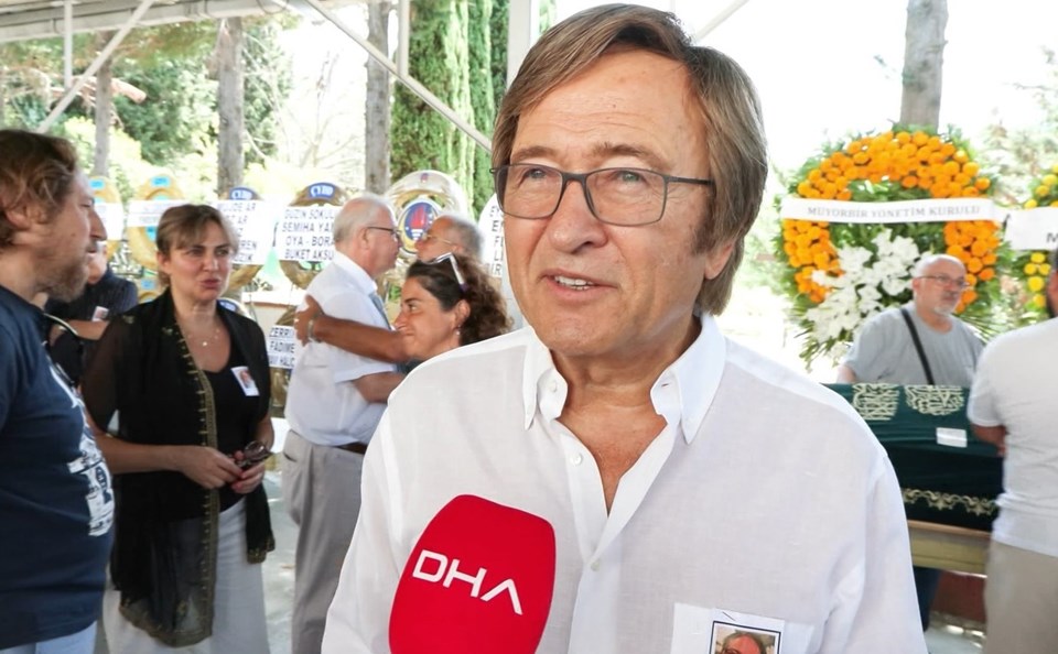 Sanatçı Baha Boduroğlu son yolculuğuna uğurlandı - 3