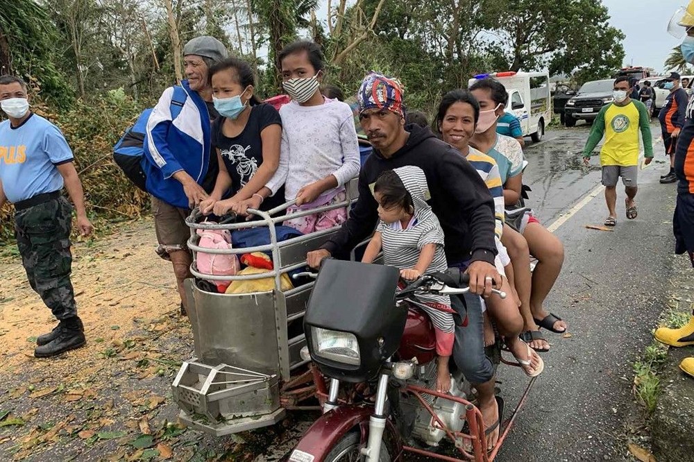 Molave Tayfunu nedeniyle Vietnam'da 1.3 milyon kişi tahliye ediliyor - 8