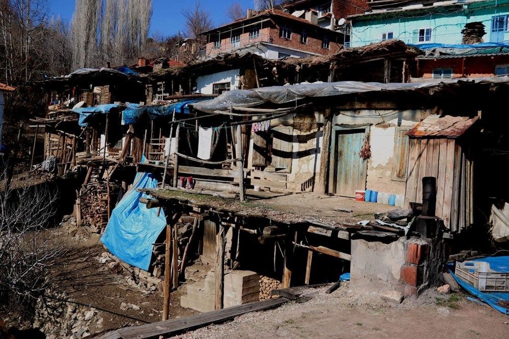 İç içe 35 ev! Burası Nepal değil Manisa - 10