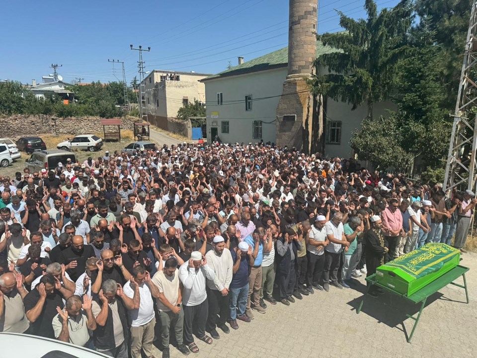 Üniversiteli Celal'in acı ölümü: Okul harçlığını çıkarmak isterken canından oldu - 1