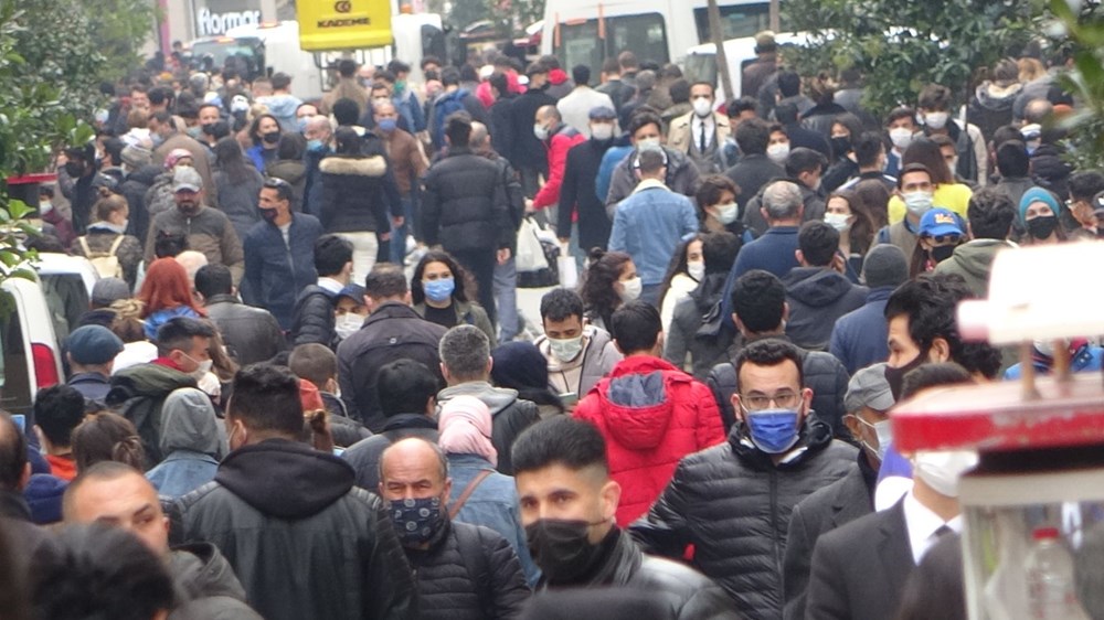 Crown Measure in Beyoğlu: Police closed Istiklal Avenue - 1