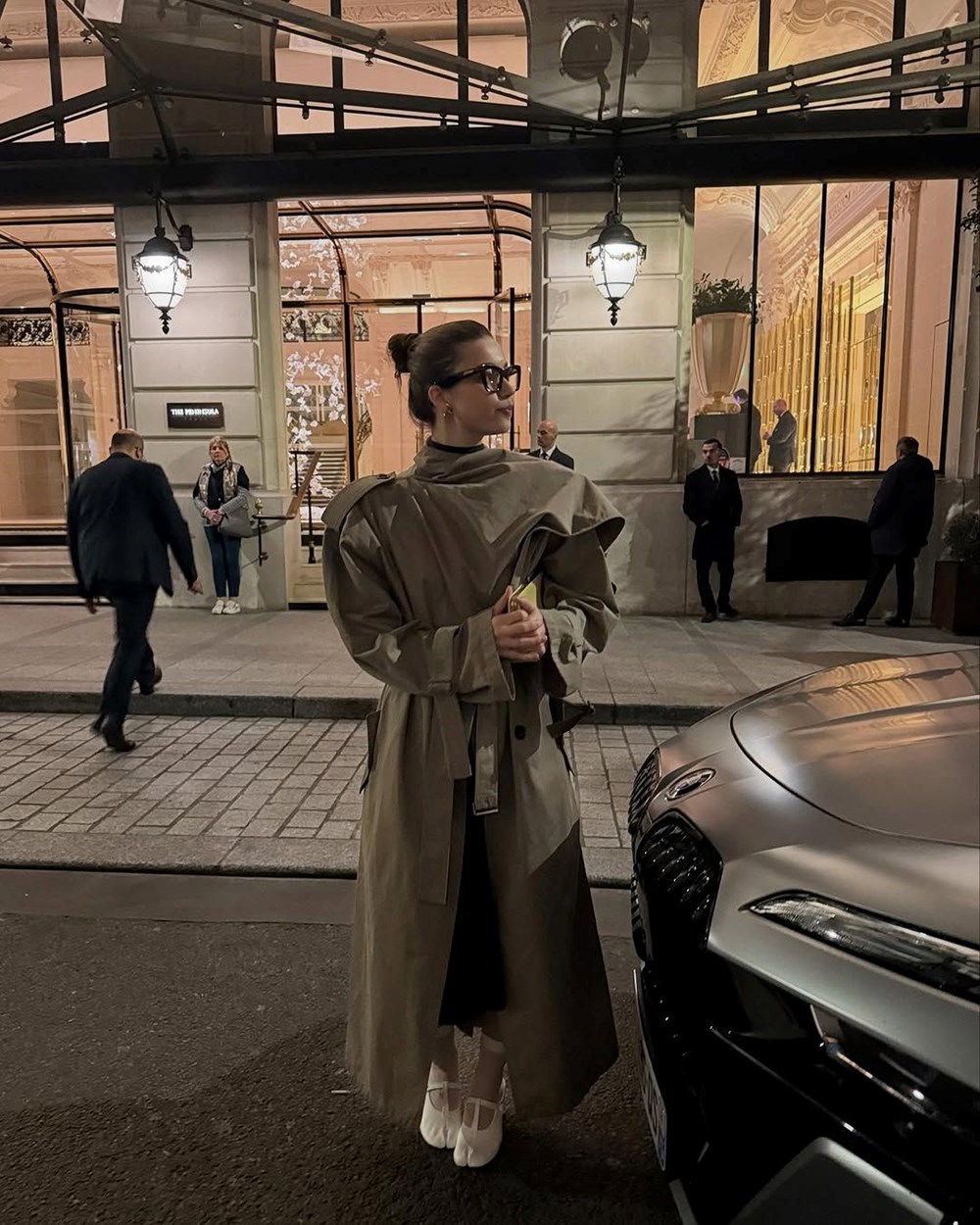 Afra Saraçoğlu: Paris'ten Filtresiz Güzellik Manzaraları 73 XnNzU9zjP0G3SnZ7BJKk8g