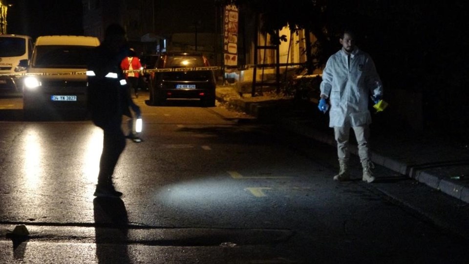 Ataşehir'de silahlı saldırı: 3 yaralı, 3 gözaltı - 1