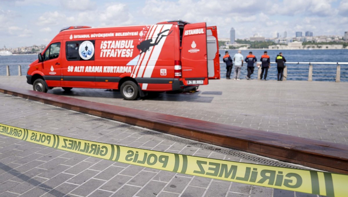 Üsküdar'da denize düşen kadını arama çalışmaları sürüyor